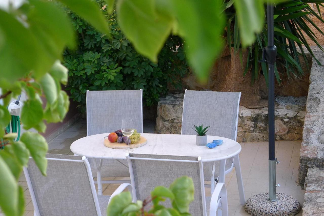 Maria & Manos Guest House, Agios Onoufrios Beach Exteriér fotografie